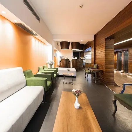 Hotel Beyond