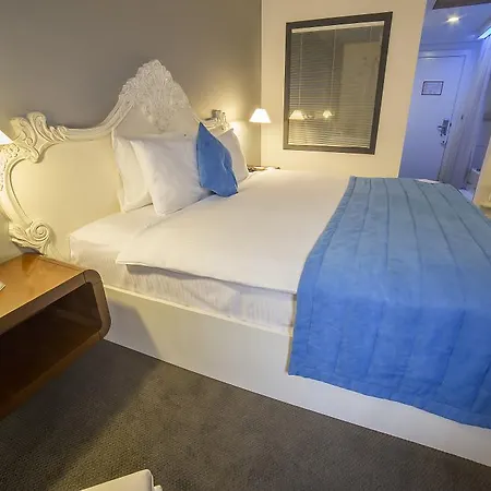 Beyond Hotel 4*