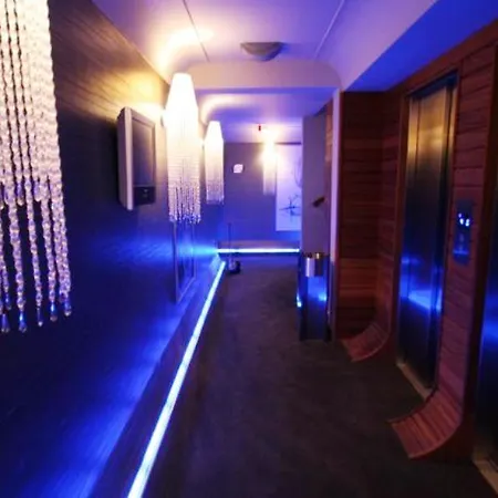 Hotel Beyond 4*