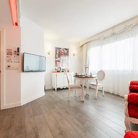 Beyond Hotel 4*